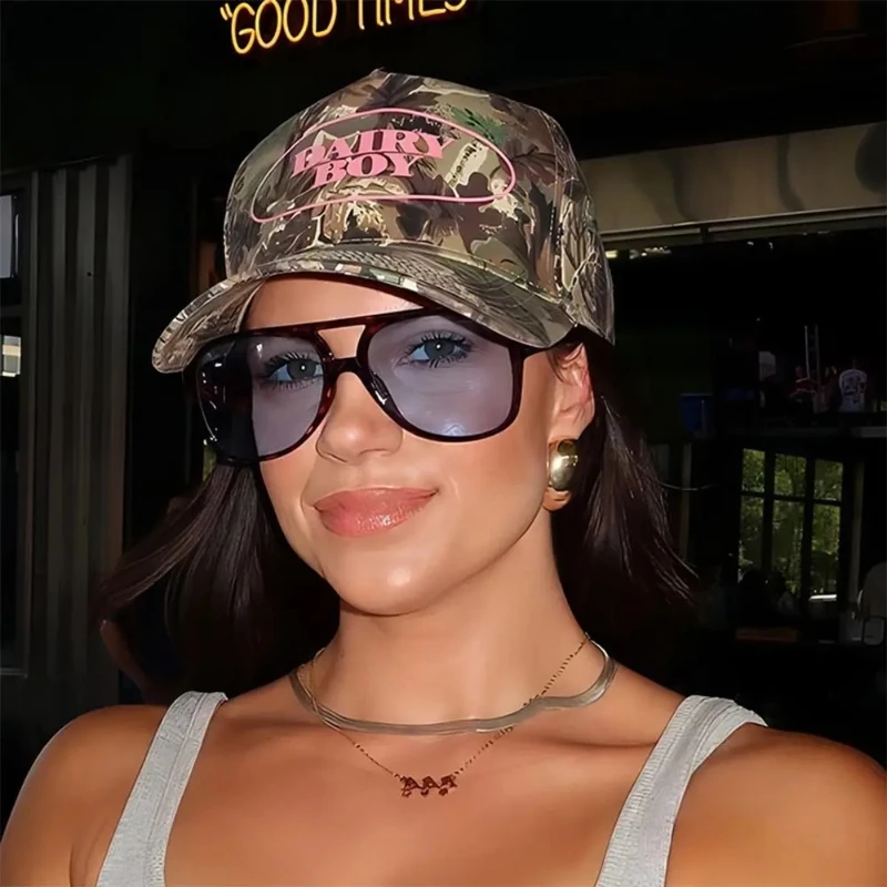 Unisex Moda Güneş Gözlüğü UV40 - Women'S Fashion In The 90S incelemesi ve fiyatı